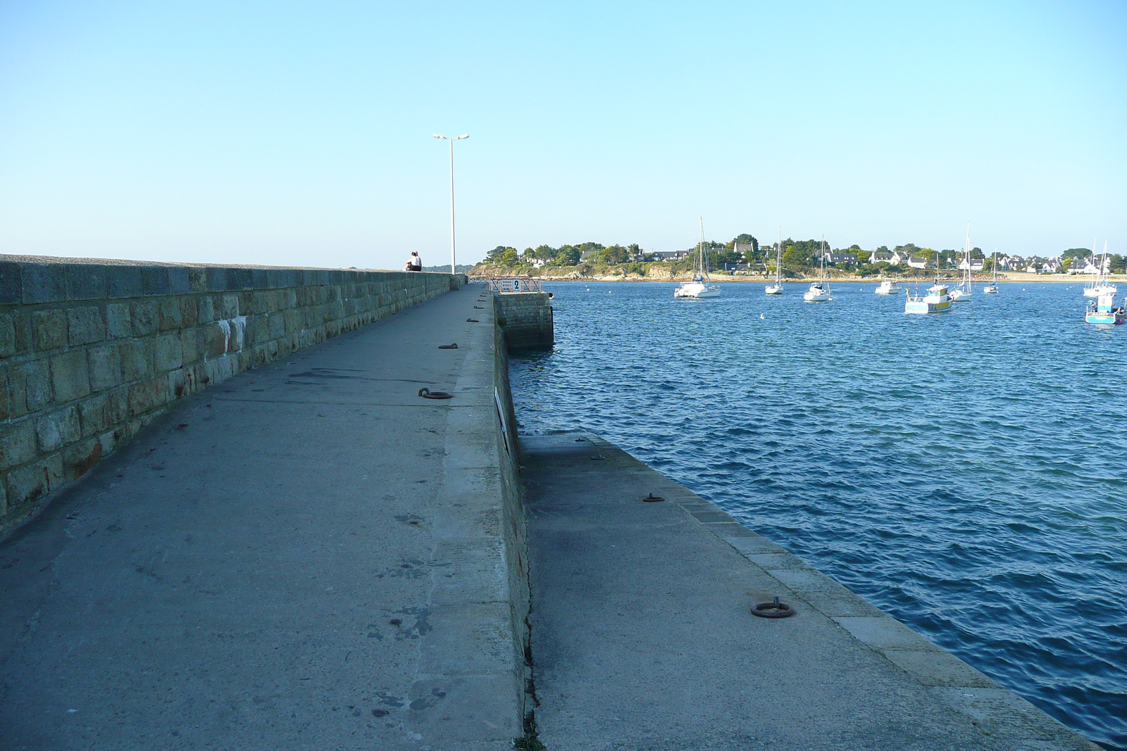 รูปถ่าย ฝรั่งเศส(France) ท่าเรือนาวาโล(Port Navalo) 2007-09 46