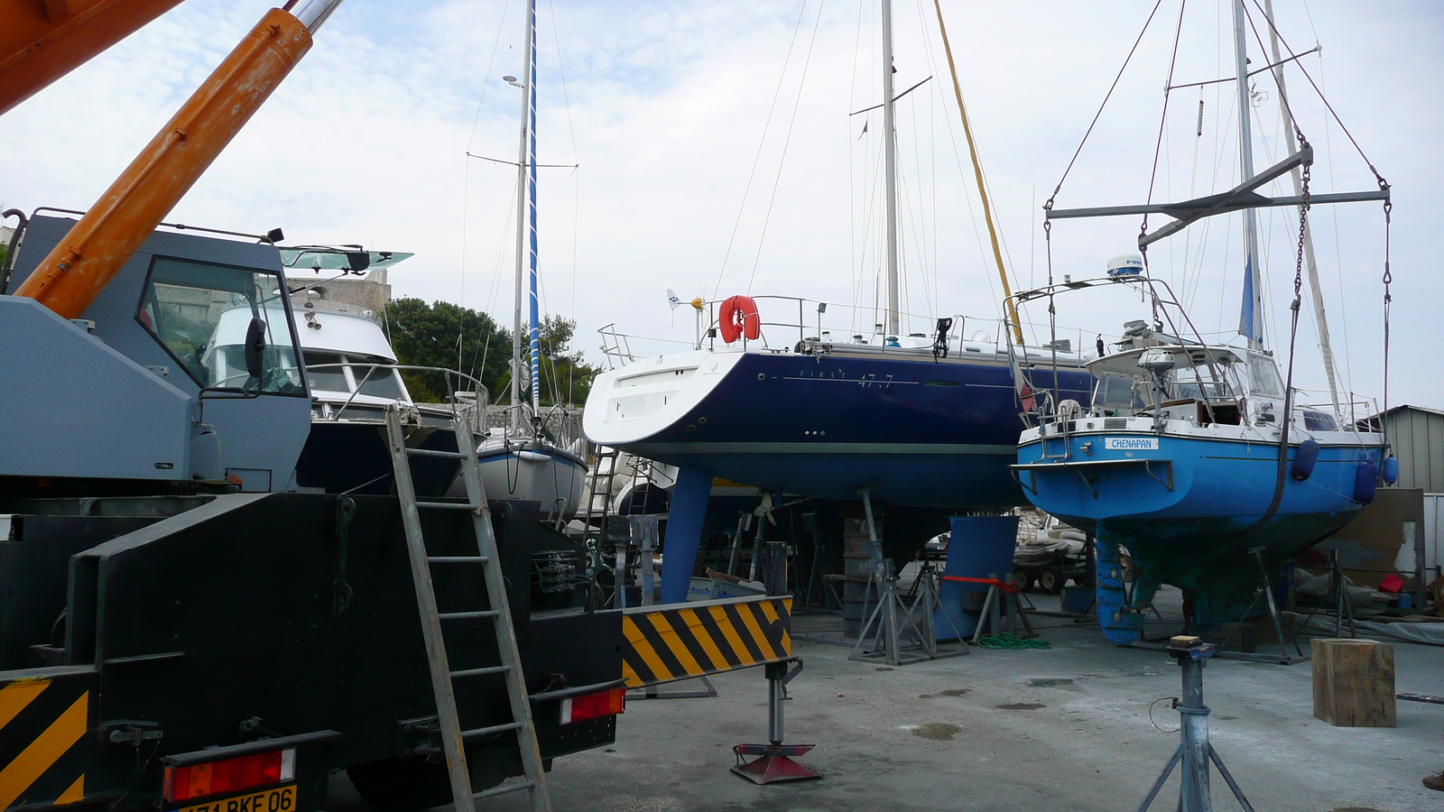 รูปถ่าย ฝรั่งเศส(France) อองทีป(Antibes) ท่าเรือโวบ็อง(Port Vauban) 2007-07 40