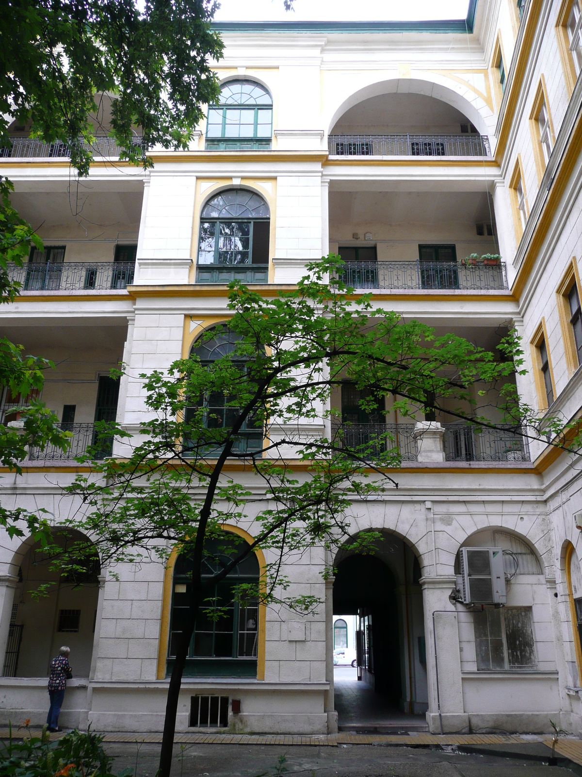 รูปถ่าย ฮังการี(Hungary) บูดาเปสต์(Budapest) ใจกลางบูดาเปสต์(Central Budapest) 2007-06 36