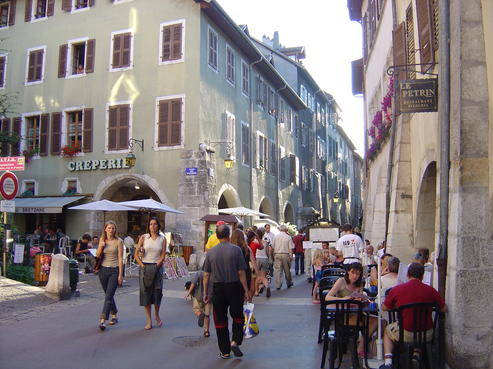 รูปถ่าย ฝรั่งเศส(France) อันซี(Annecy) 2004-08 19