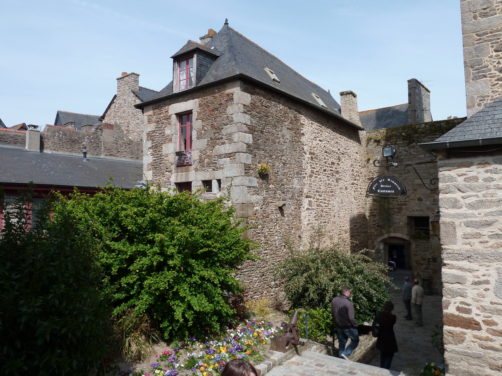 รูปถ่าย ฝรั่งเศส(France) ดีน็อง(Dinan) หอนาฬิกาดีน็อง(Dinan clock tower) 2010-04 22