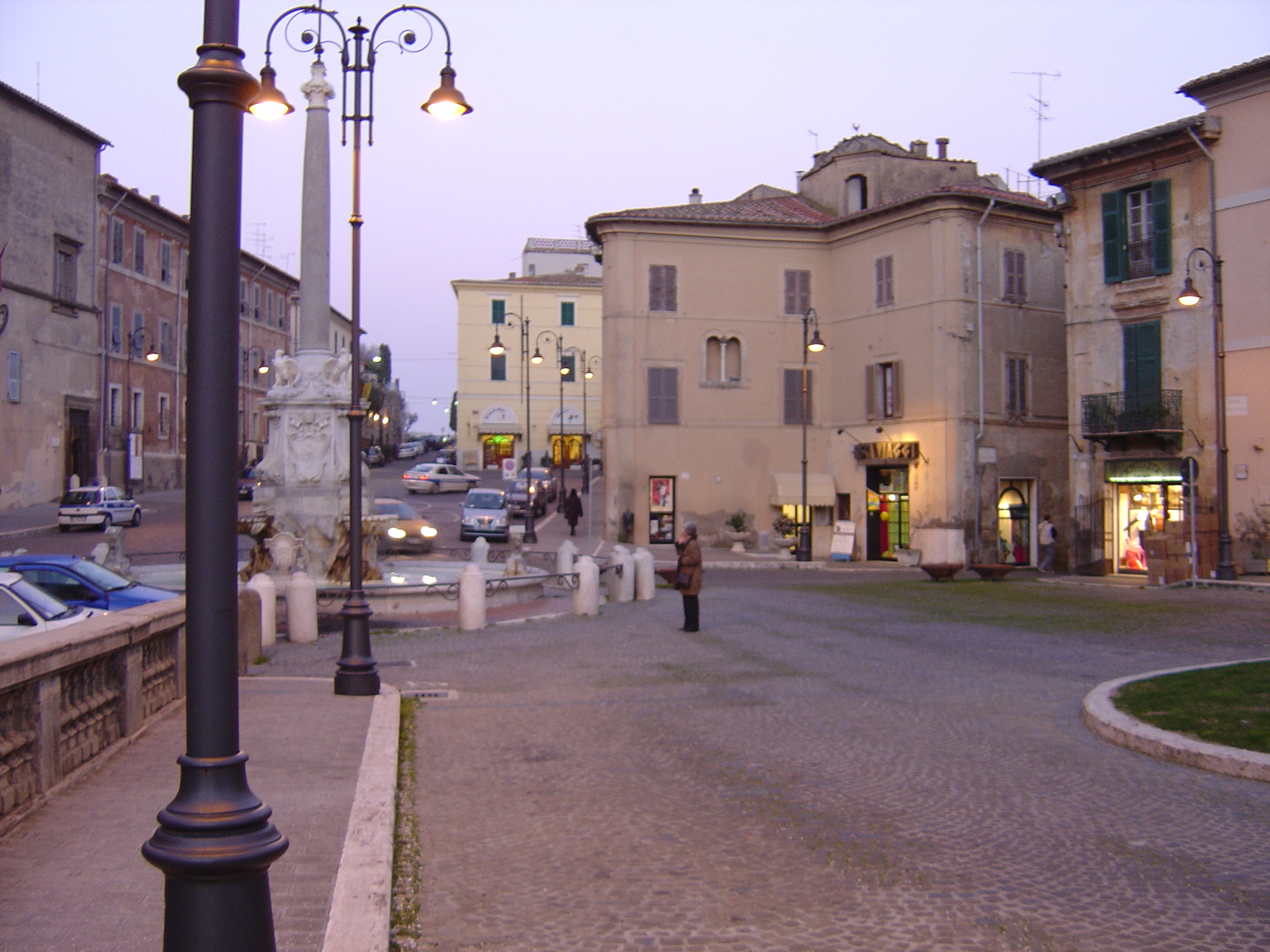 รูปถ่าย อิตาลี(Italy) ตาร์กีเนีย(Tarquinia) 2004-03 5