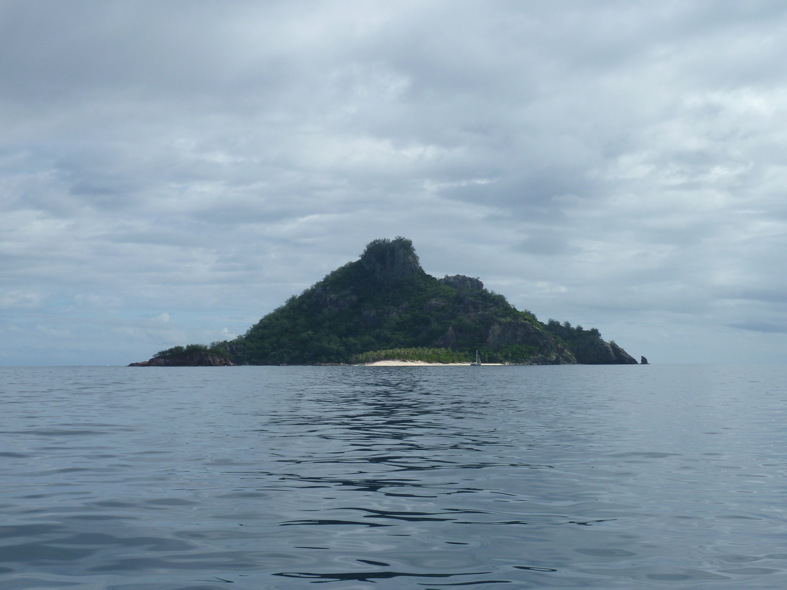 รูปถ่าย ฟิจิ(Fiji) จากเกาะอามูนูกาไปเกาะแคสต์อะเวย์(Amunuca Island to Castaway Island) 2010-05 106