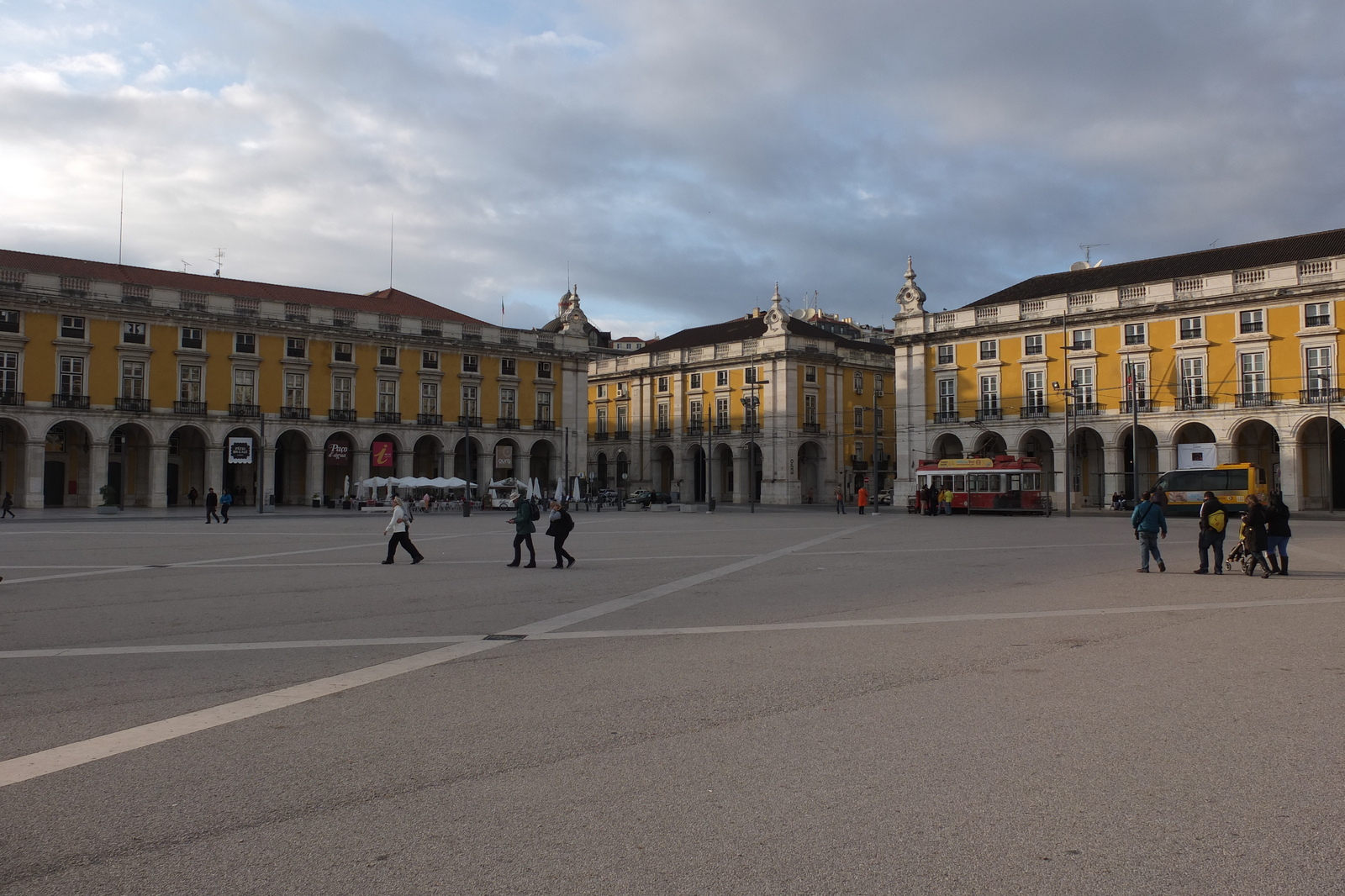 รูปถ่าย โปรตุเกส(Portugal) ลิสบอน(Lisbon) 2013-01 177