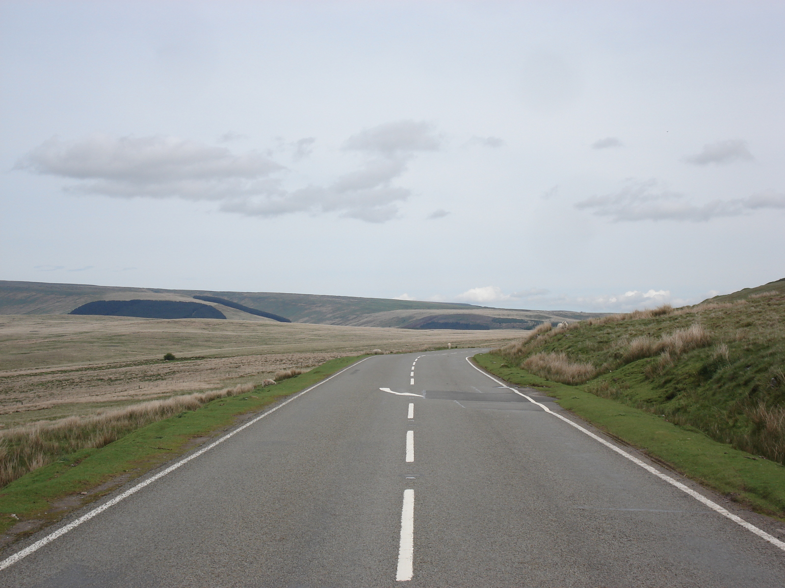 รูปถ่าย อังกฤษ(United Kingdom) อุทยานแห่งชาติเบรคอนบีคอนส์(Brecon Beacons National Park) 2006-05 7