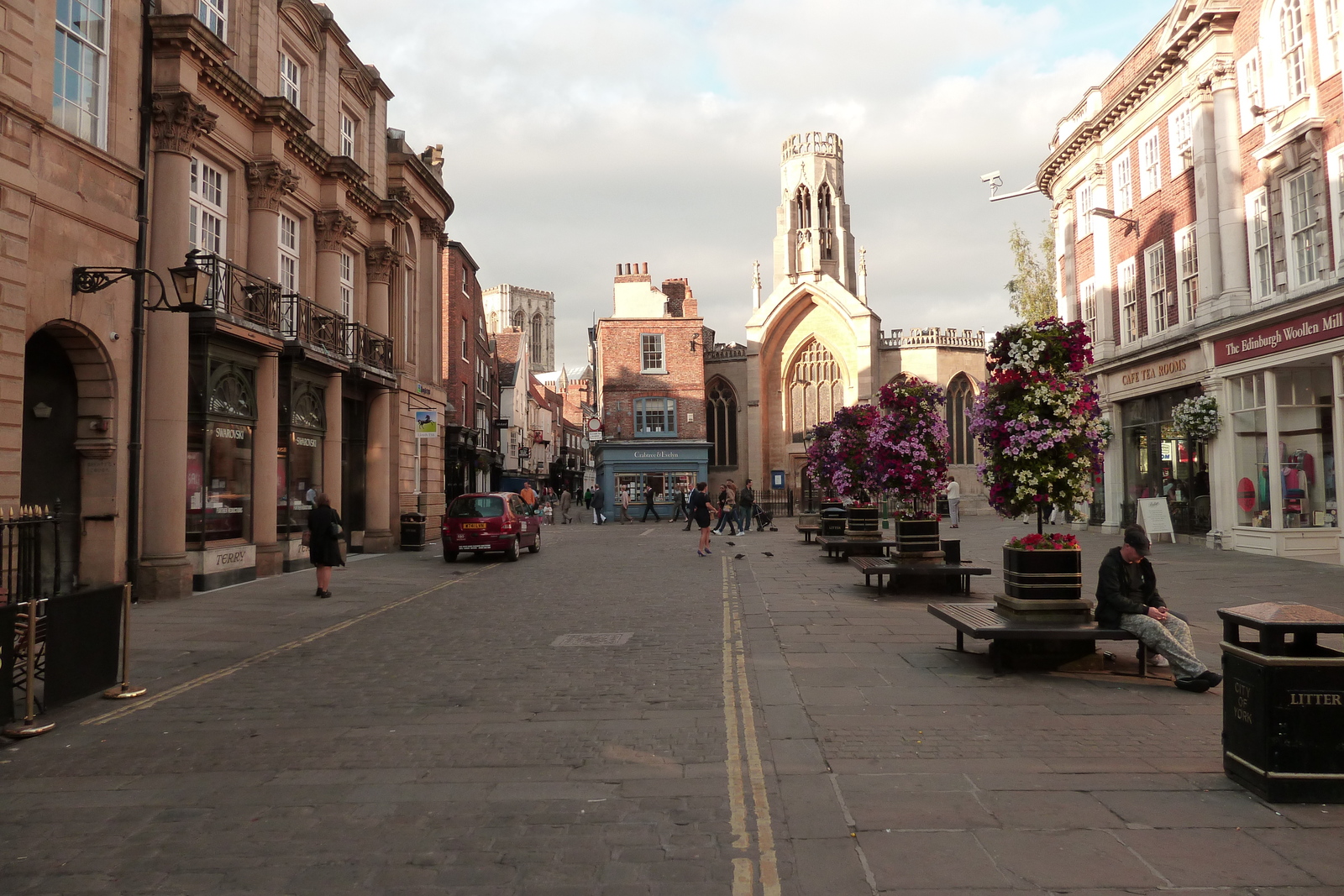 รูปถ่าย อังกฤษ(United Kingdom) ยอร์ก(York) 2011-07 0