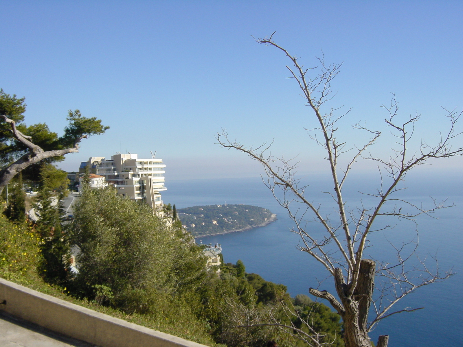 รูปถ่าย ฝรั่งเศส(France) มอตง(Menton) 2002-01 15