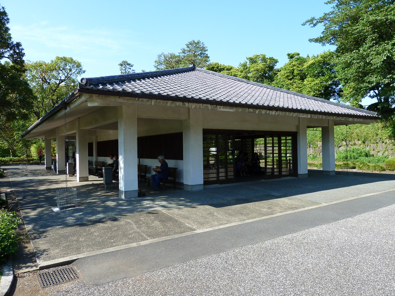 รูปถ่าย ญี่ปุ่น(Japan) โตเกียว(Tokyo) พระราชวังหลวง(Imperial Palace) 2010-06 86