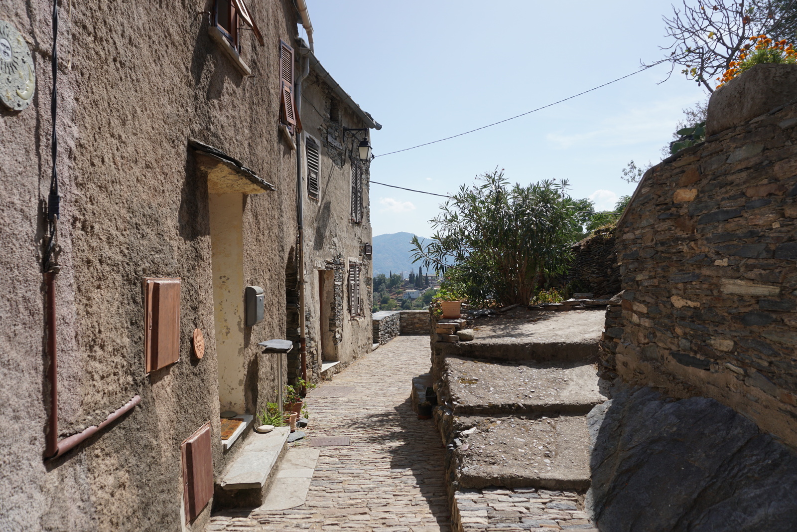 รูปถ่าย ฝรั่งเศส(France) คอร์สิคา(Corsica) เปนตา-ดี-กาซิงกา(Penta-di-Casinca) 2017-09 38