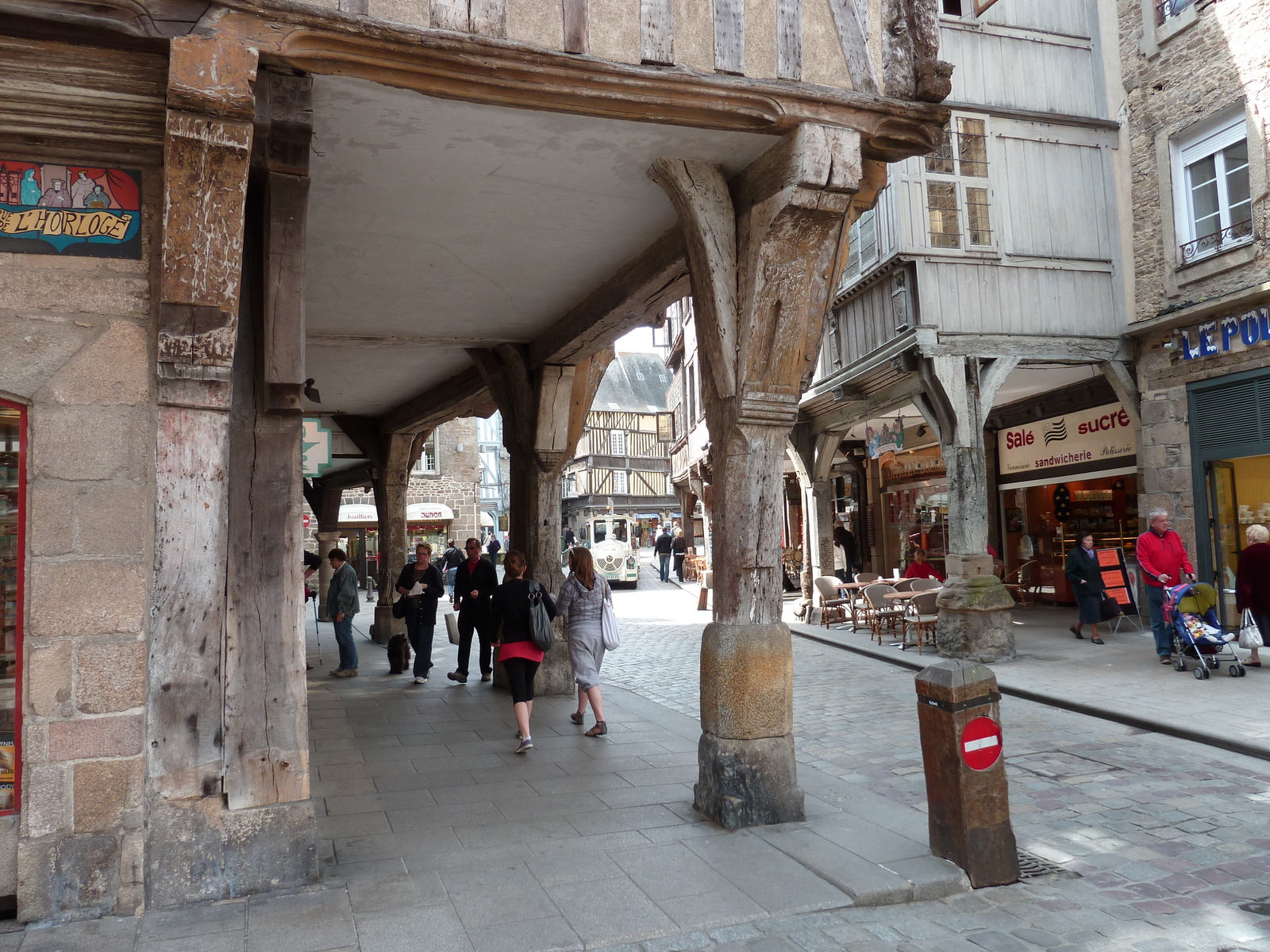 รูปถ่าย ฝรั่งเศส(France) ดีน็อง(Dinan) 2010-04 158