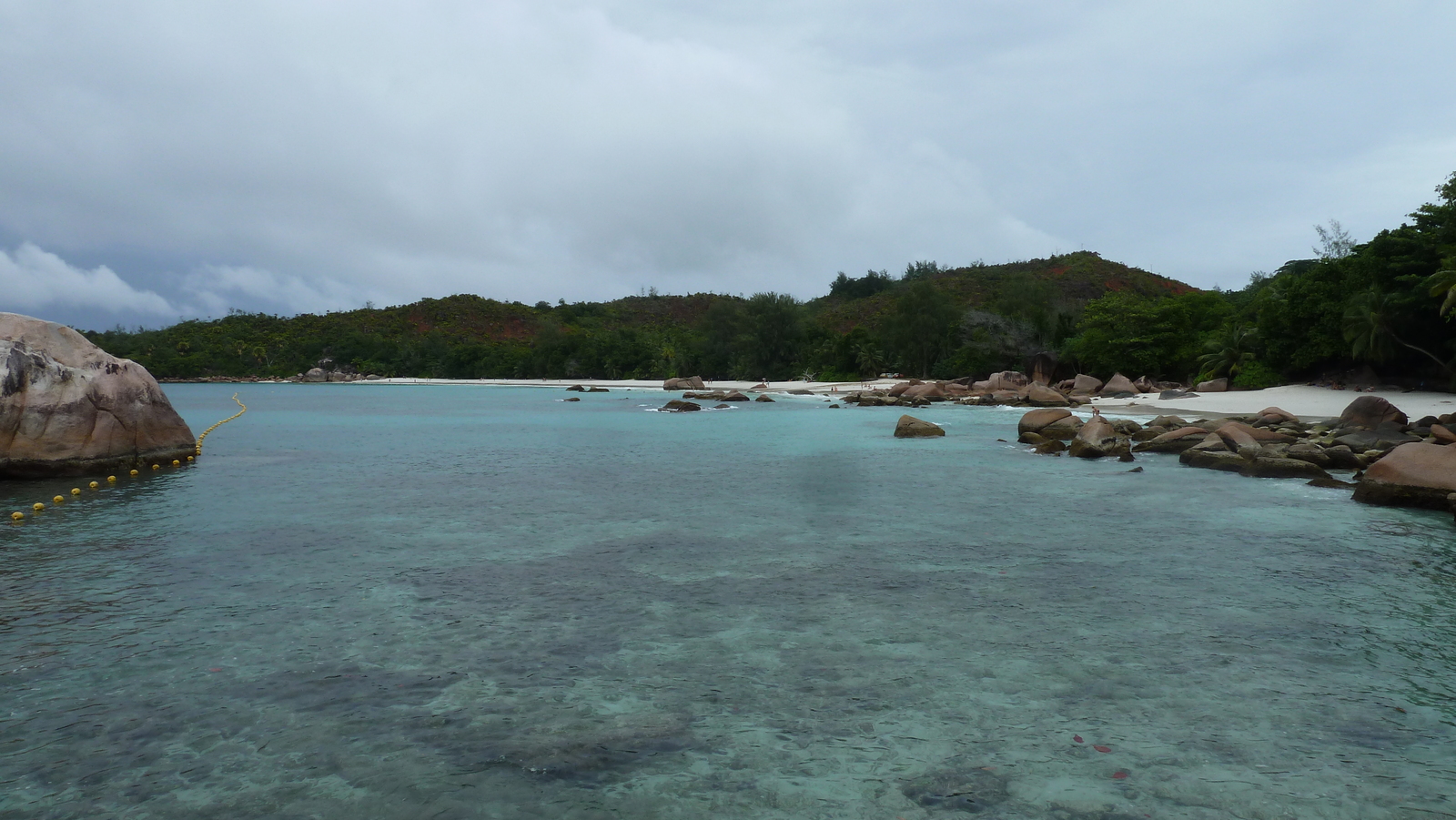 รูปถ่าย เซเชลส์(Seychelles) อ่าวอ็องส์ลาซิโอ(Anse Lazio) 2011-10 84