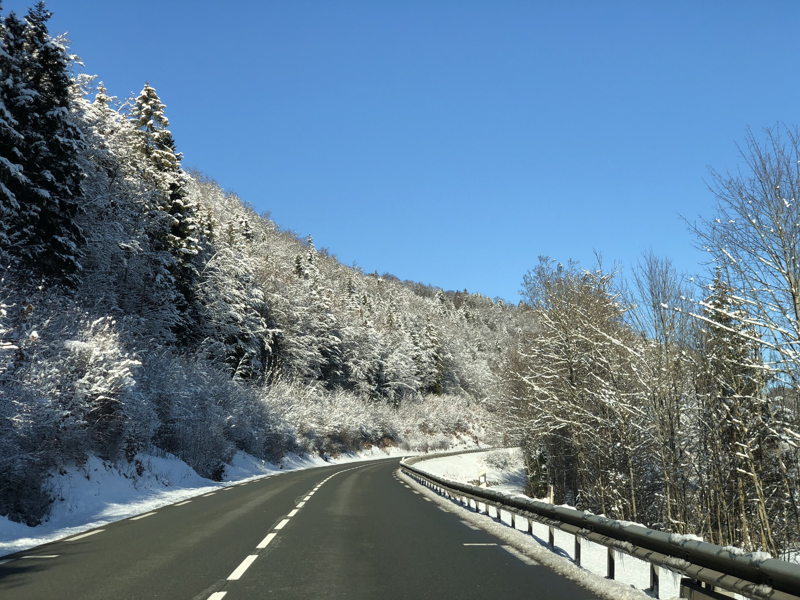 รูปถ่าย สวิสเซอร์แลนด์(Switzerland) ครองส์-มงตานา(Crans Montana) 2020-12 79