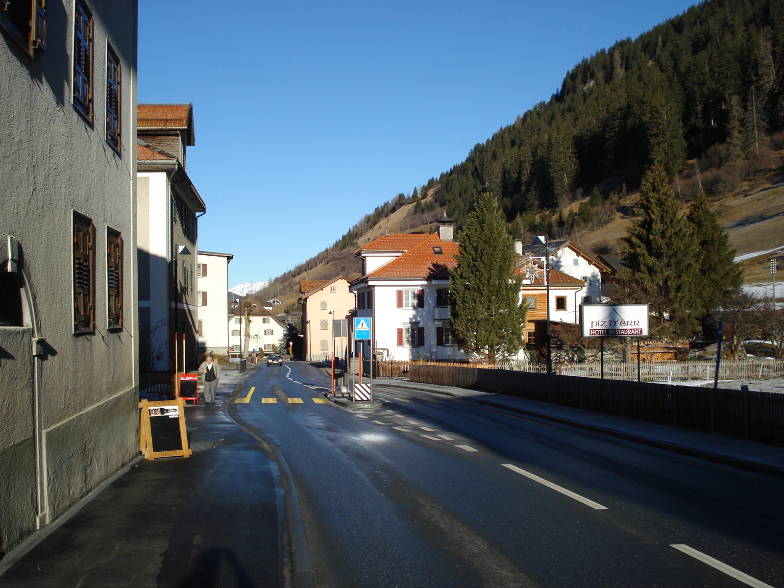รูปถ่าย สวิสเซอร์แลนด์(Switzerland) ถนนจากคูร์ไปเซนต์มอริตซ์(Chur to St Moritz Road) 2007-01 14