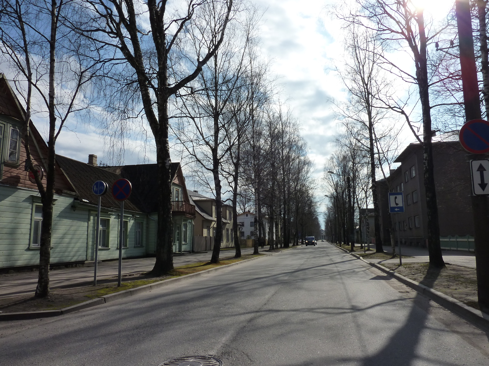 รูปถ่าย เอสโตเนีย(Estonia) แพร์นู(Parnu) 2009-04 17
