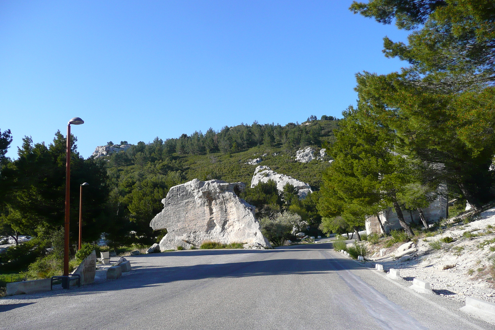 รูปถ่าย ฝรั่งเศส(France) เลส์โบเดอโพรว็องซ์(Baux de Provence) หมู่บ้านโบเดอโพรว็องส์(Baux de Provence Village) 2008-04 17