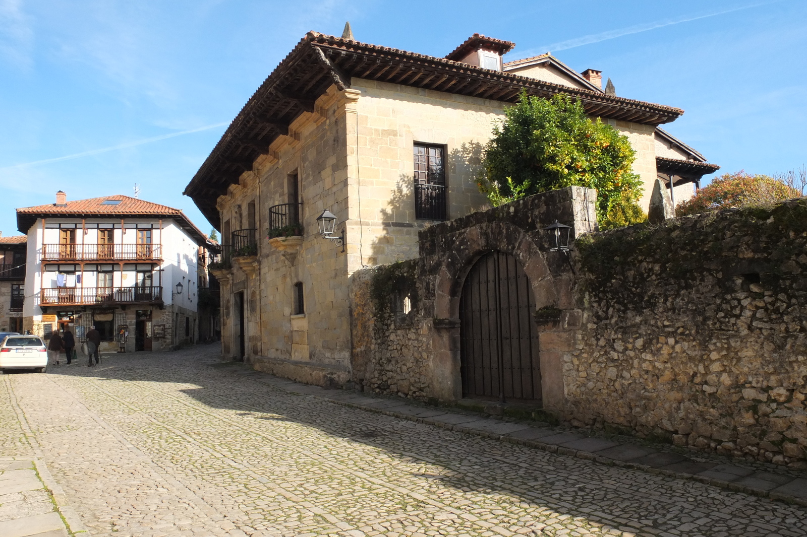 รูปถ่าย สเปน(Spain) ซันตีญานาเดลมาร์(Santillana del Mar) 2013-01 23