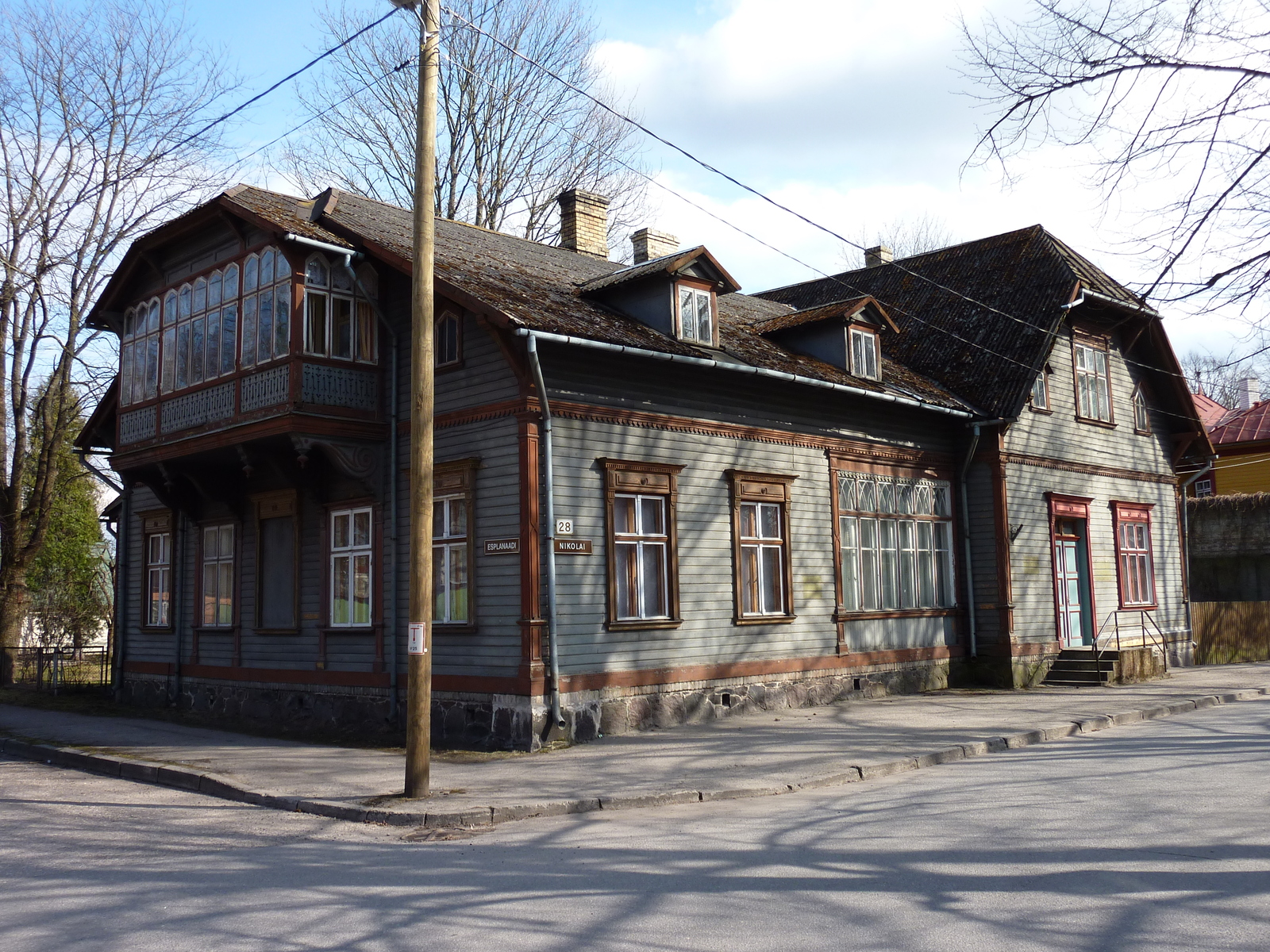 รูปถ่าย เอสโตเนีย(Estonia) แพร์นู(Parnu) 2009-04 48