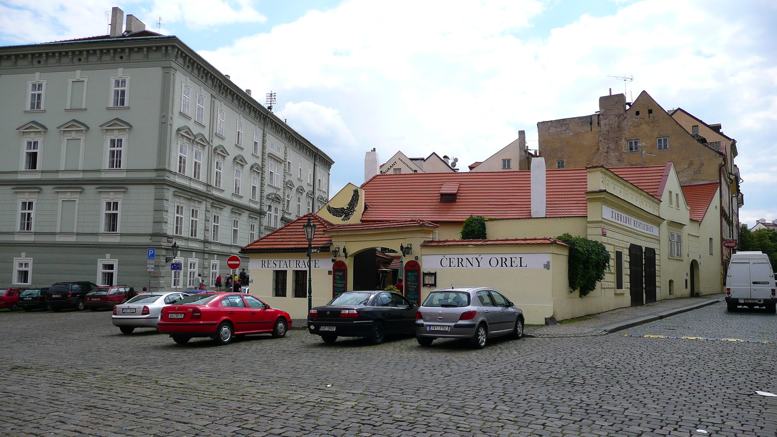 รูปถ่าย สาธารณรัฐเช็ก(Czech Republic) ปราก(Prague) รอบปราสาทปราก(Around Prague Castle) 2007-07 35