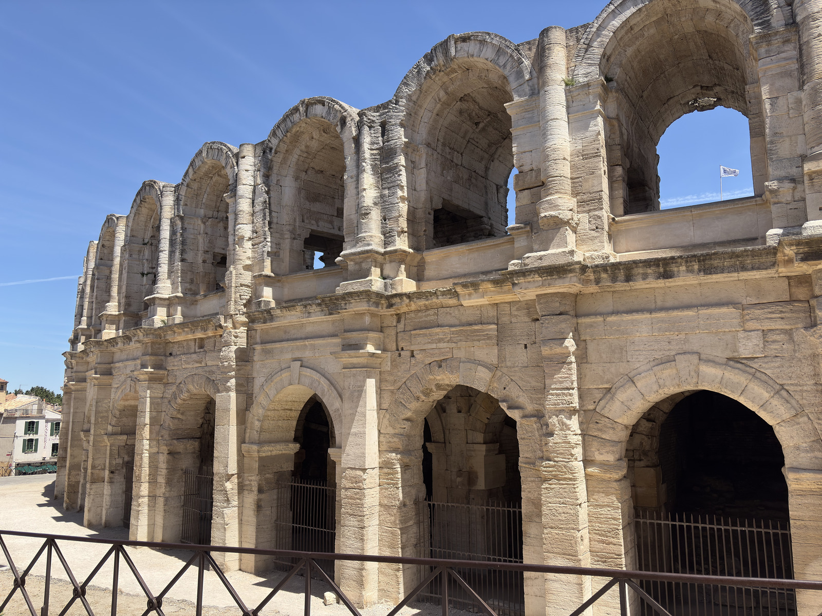 รูปถ่าย ฝรั่งเศส(France) อาร์เลอ(Arles) 2026-06 70