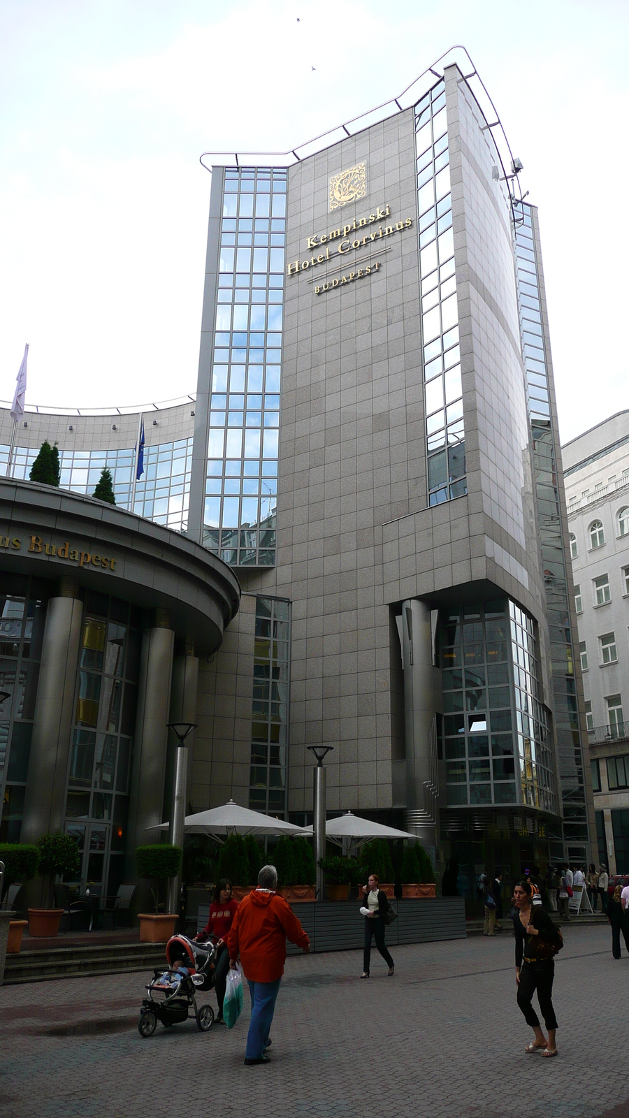 รูปถ่าย ฮังการี(Hungary) บูดาเปสต์(Budapest) โรงแรมเคมพินสกี้ คอร์วินุส(Kempinski Hotel Corvinus) 2007-06 40