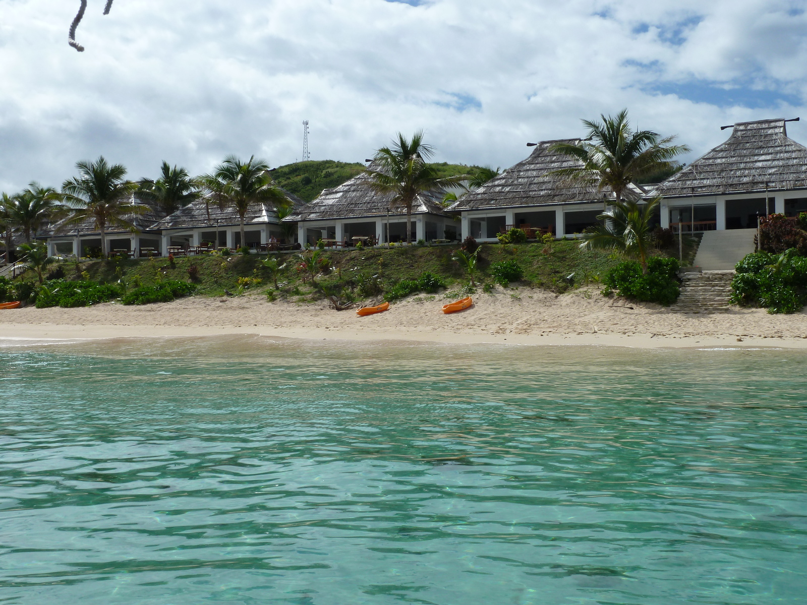 รูปถ่าย ฟิจิ(Fiji) จากเกาะอามูนูกาไปเกาะแคสต์อะเวย์(Amunuca Island to Castaway Island) 2010-05 30