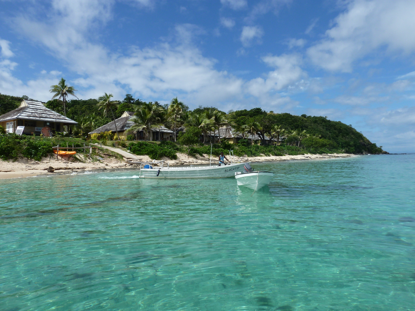 รูปถ่าย ฟิจิ(Fiji) จากเกาะอามูนูกาไปเกาะแคสต์อะเวย์(Amunuca Island to Castaway Island) 2010-05 28