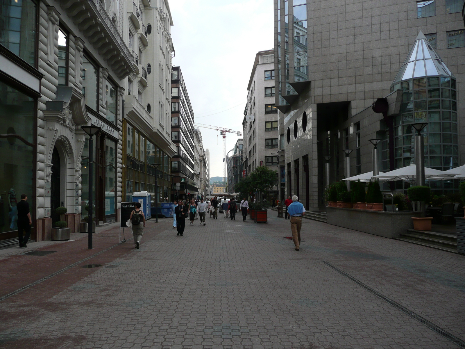 รูปถ่าย ฮังการี(Hungary) บูดาเปสต์(Budapest) ใจกลางบูดาเปสต์(Central Budapest) 2007-06 185