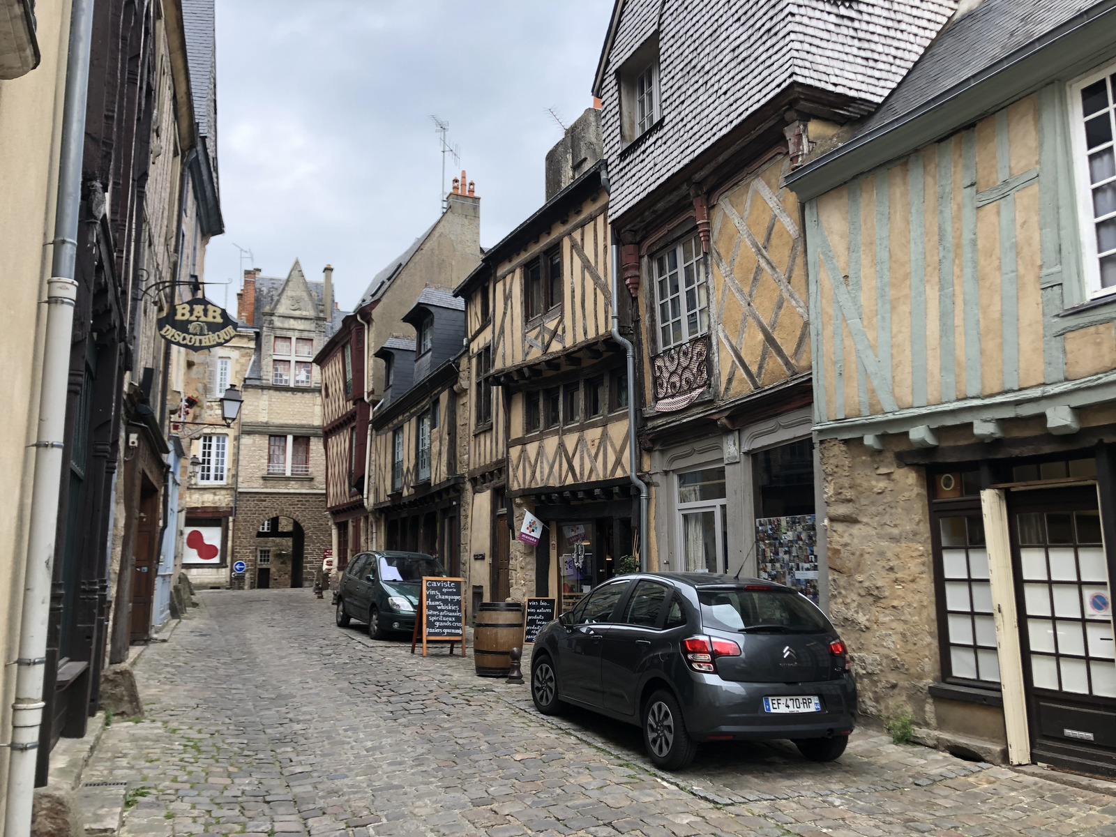 รูปถ่าย ฝรั่งเศส(France) เลอม็อง(Le Mans) 2019-05 17
