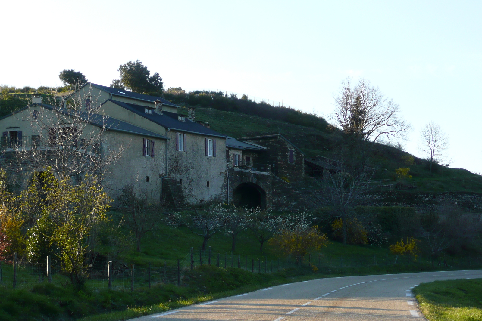 รูปถ่าย ฝรั่งเศส(France) เทือกเขาเซแวน(Cevennes Mountains) 2008-04 13