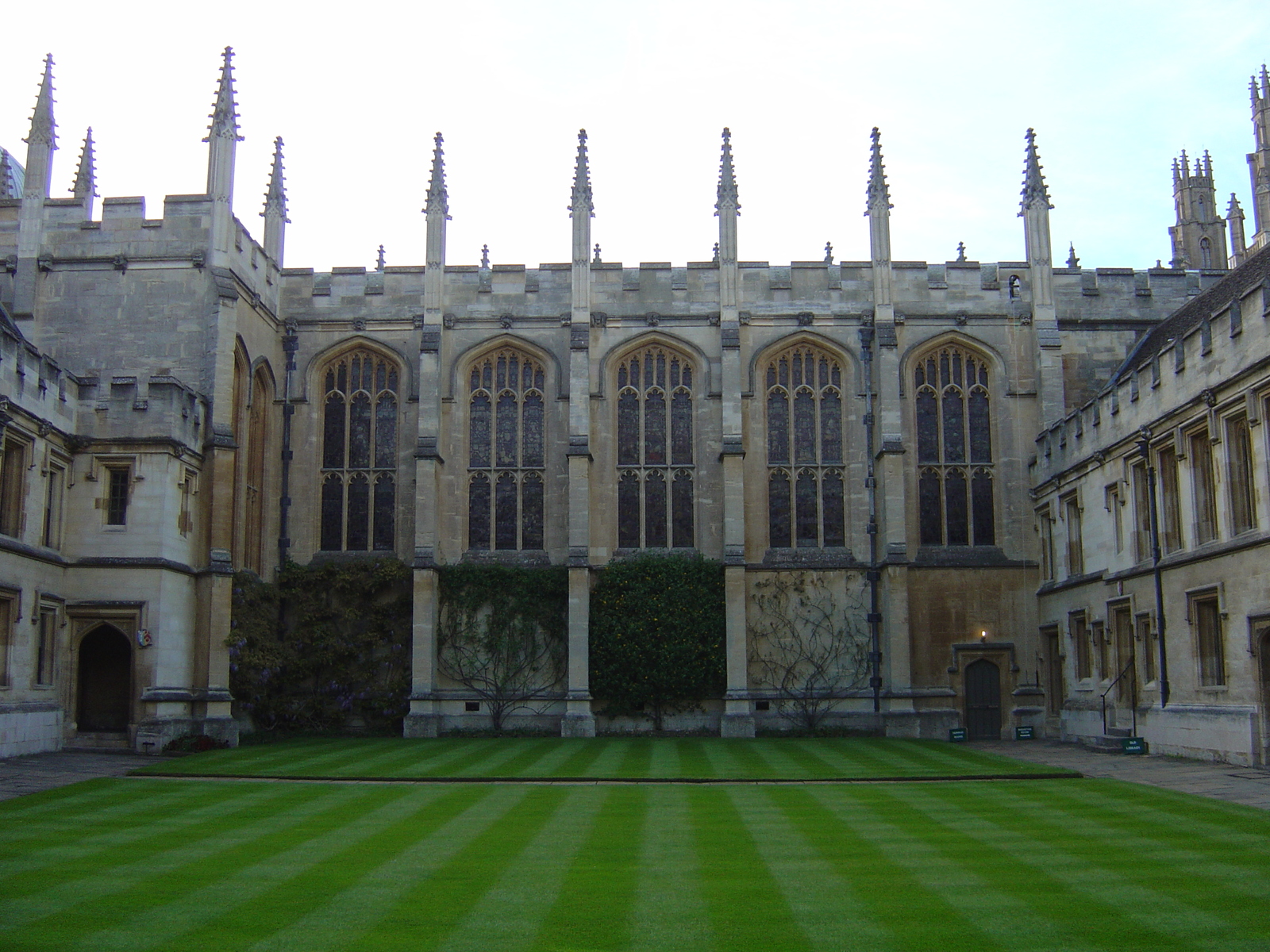 รูปถ่าย อังกฤษ(United Kingdom) อ็อกฟอร์ด(Oxford) 2005-05 33