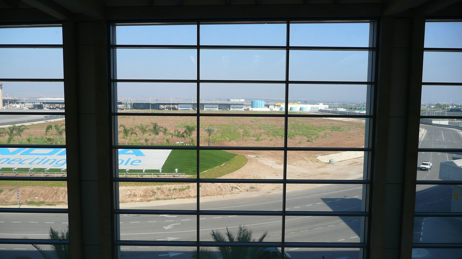 รูปถ่าย อิสราเอล(Israel) ท่าอากาศยานเบนกูเรียน(Ben Gurion Airport) 2007-06 20