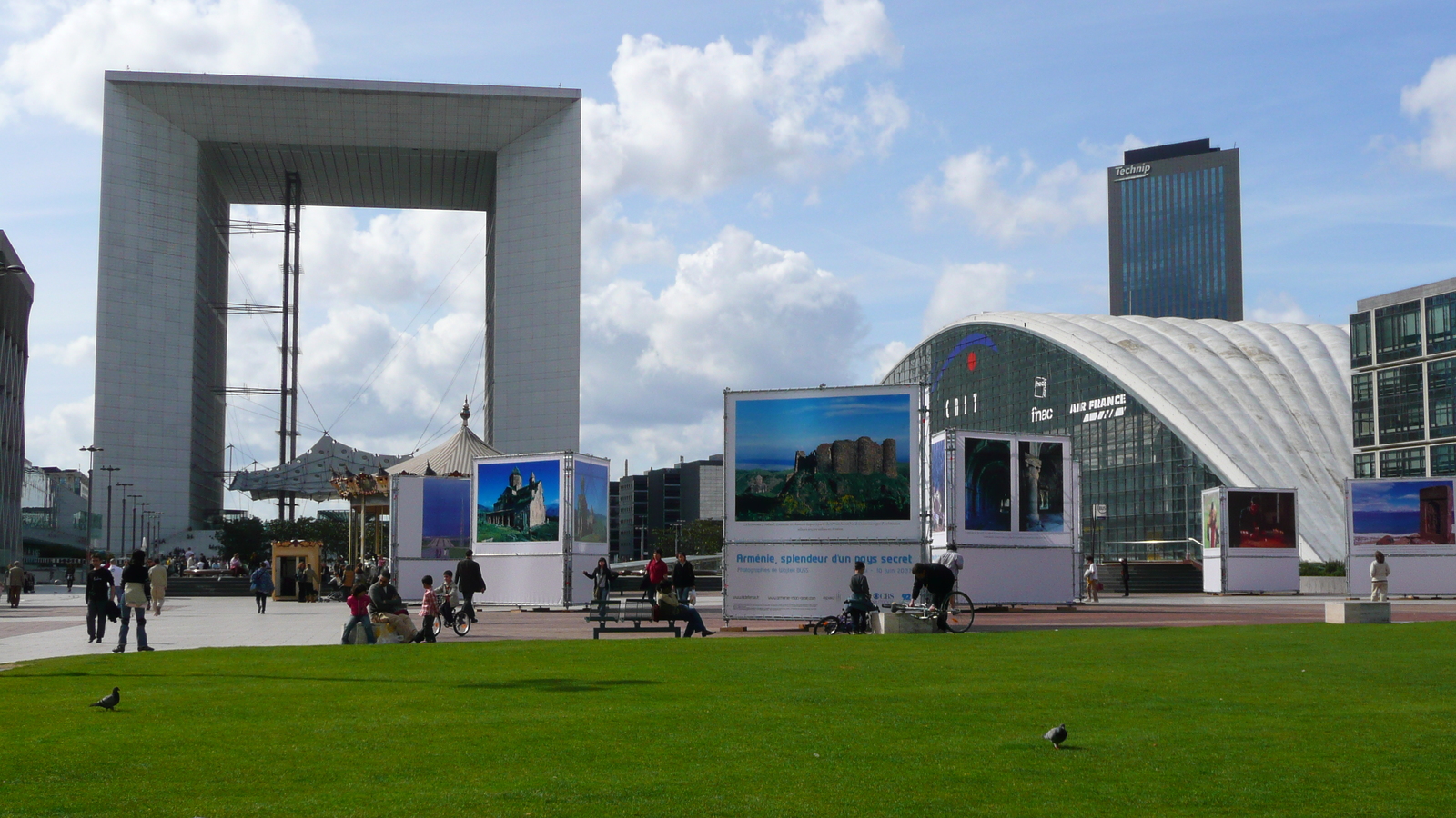 รูปถ่าย ฝรั่งเศส(France) ปารีส(Paris) ลาเดฟ็องส์(La Defense) 2007-05 72
