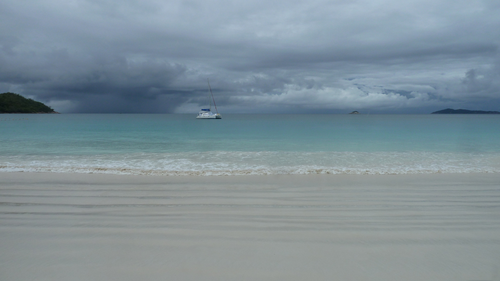 รูปถ่าย เซเชลส์(Seychelles) อ่าวอ็องส์ลาซิโอ(Anse Lazio) 2011-10 7