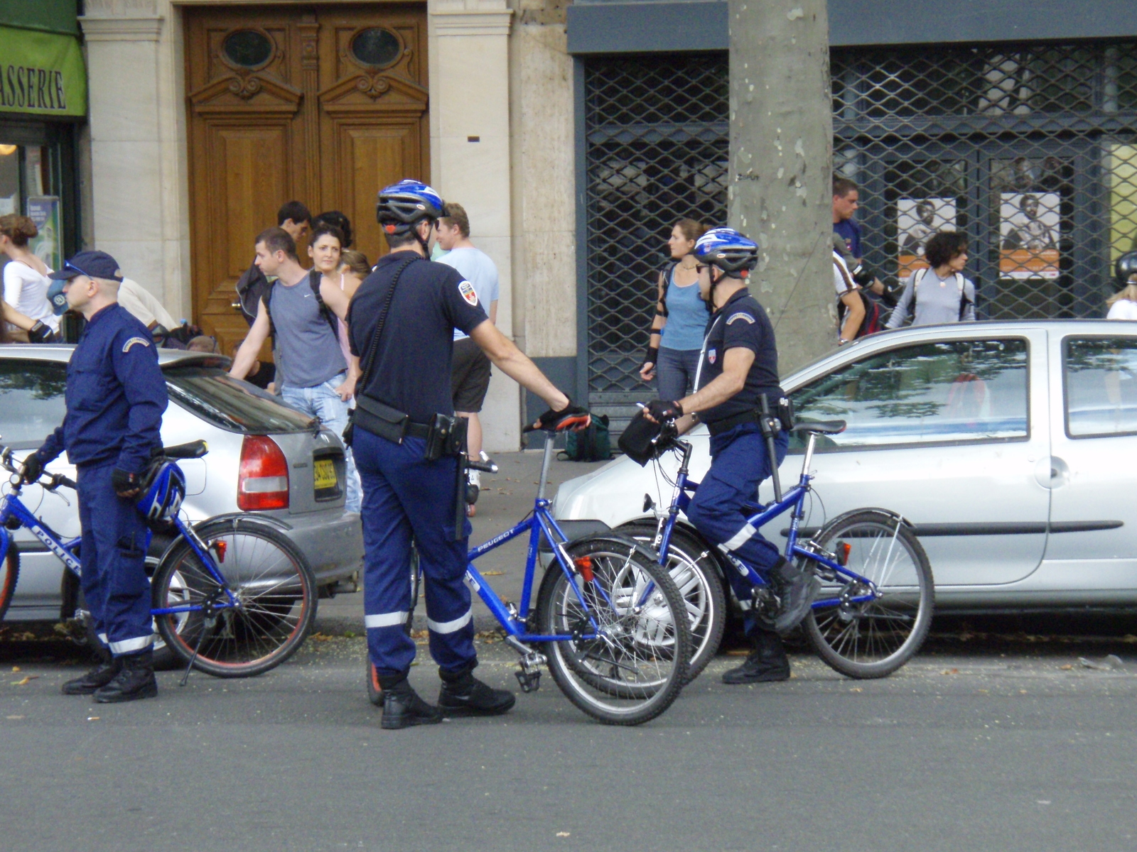 รูปถ่าย ฝรั่งเศส(France) ปารีส(Paris) เล่นสเก็ตในปารีส(Randonnee Roller et Coquillages) 2007-07 21
