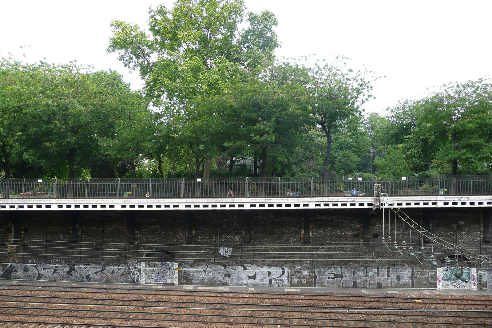 รูปถ่าย ฝรั่งเศส(France) ปารีส(Paris) ถนนโรม(Rue de Rome) 2007-06 40