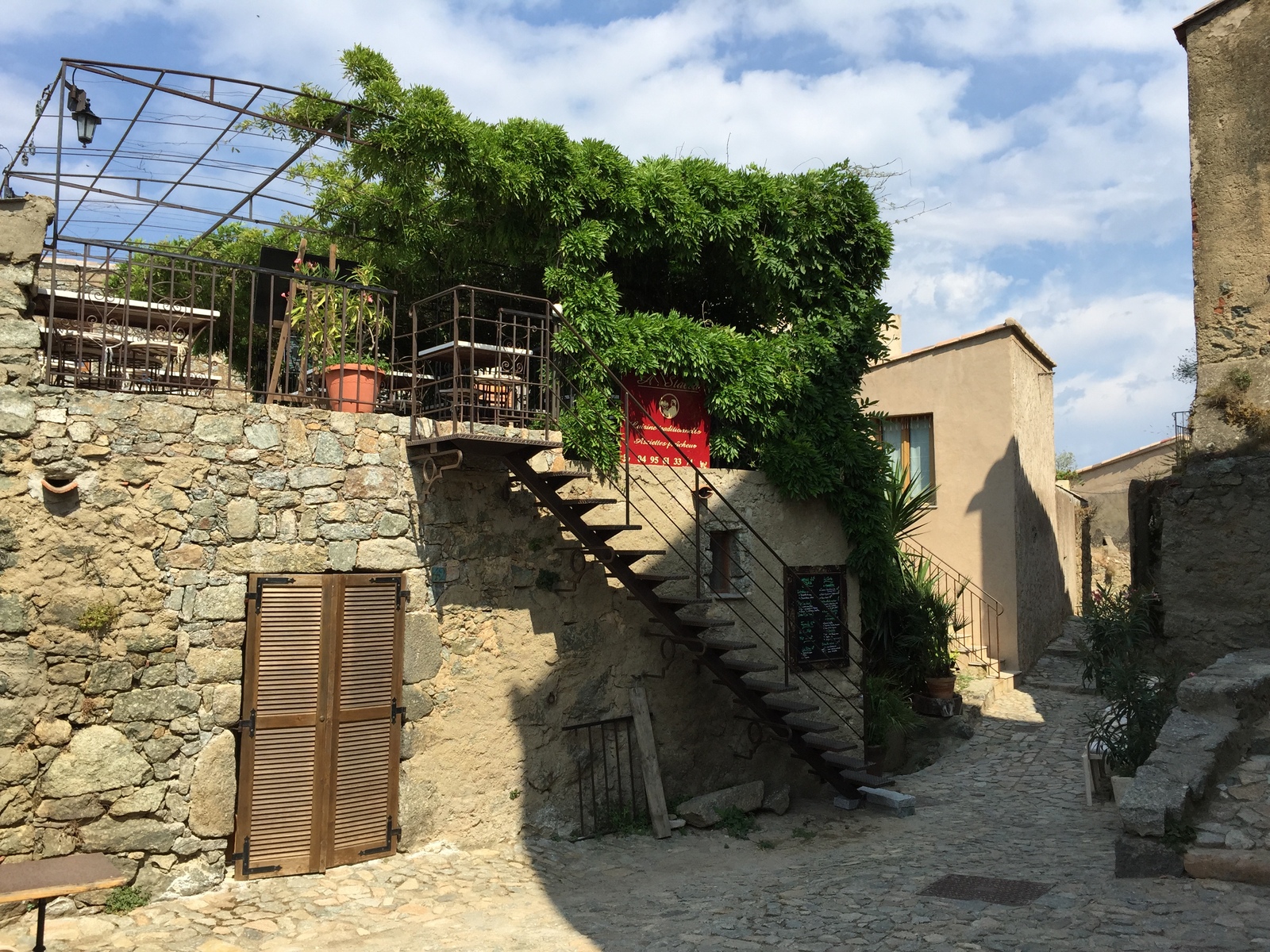 รูปถ่าย ฝรั่งเศส(France) คอร์สิคา(Corsica) ซันตันโตนีโน(Sant'Antonino) 2015-05 3