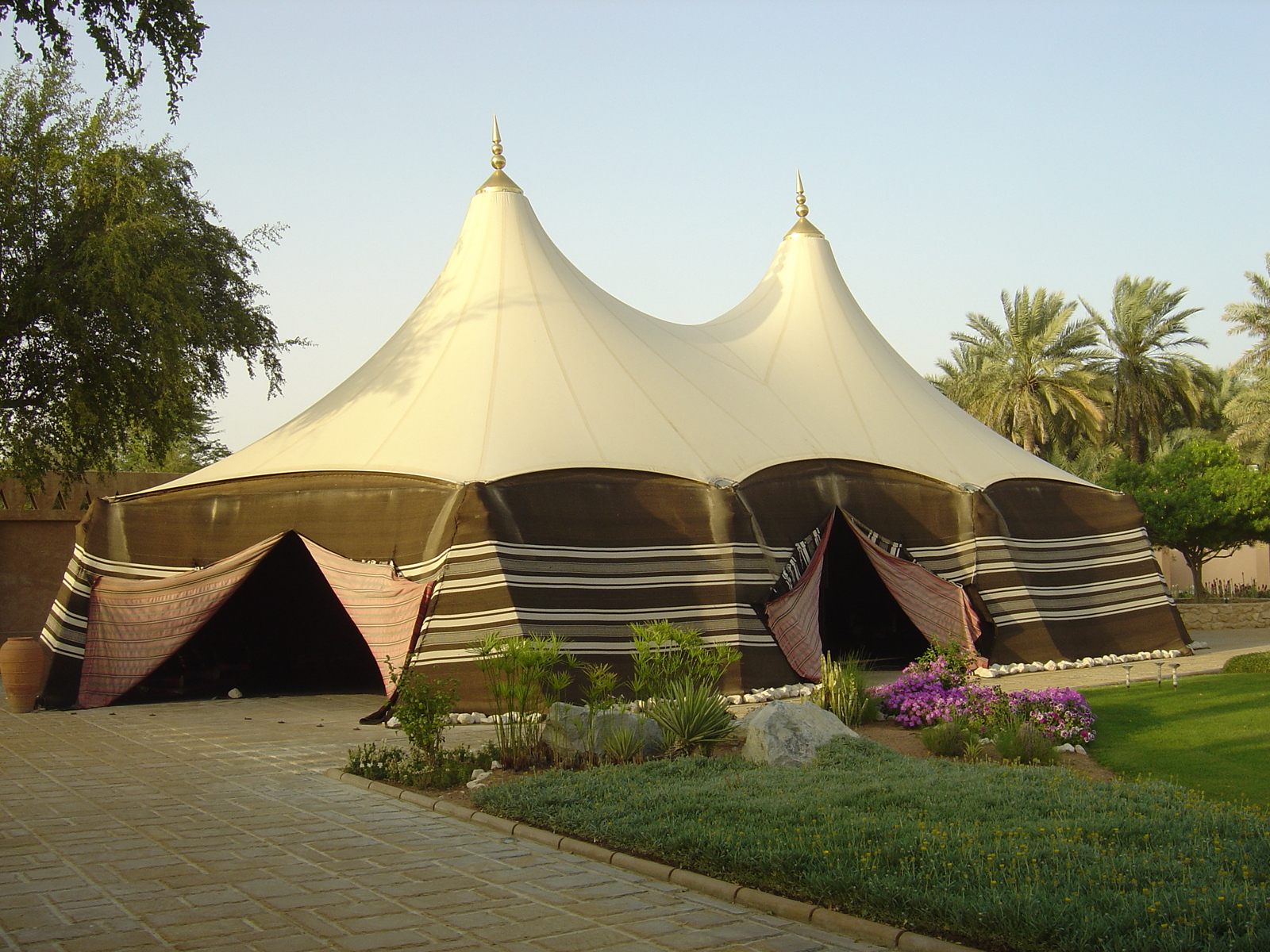 รูปถ่าย สหรัฐอาหรับเอมิเรตส์(United Arab Emirates) อาเลอิน(Al Ain) พิพิธภัณฑ์พระราชวัง(Palace Museum) 2005-03 14