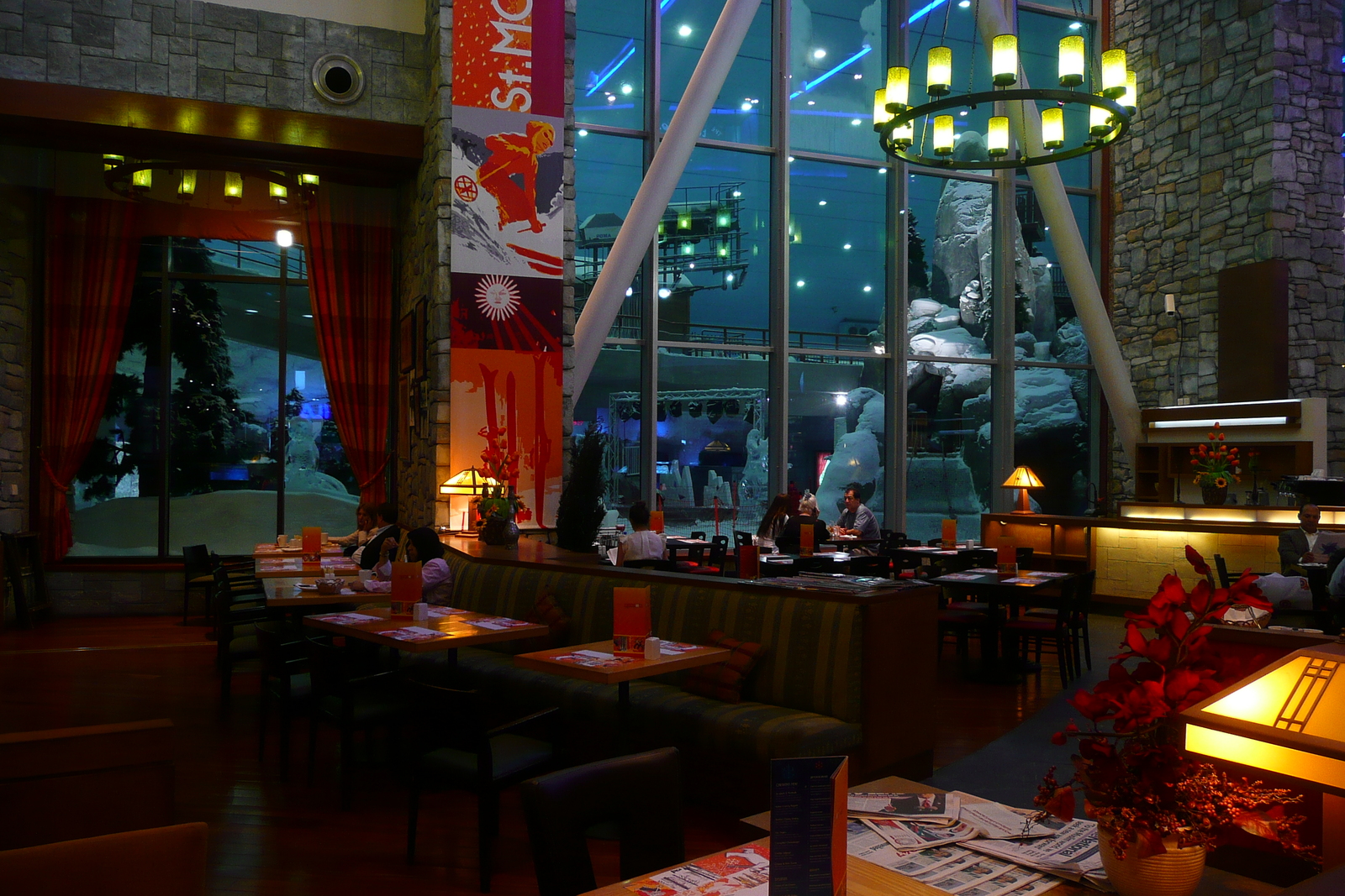 รูปถ่าย สหรัฐอาหรับเอมิเรตส์(United Arab Emirates) ดูไบ(Dubai) สกีดูไบ(Ski Dubai) 2009-01 5