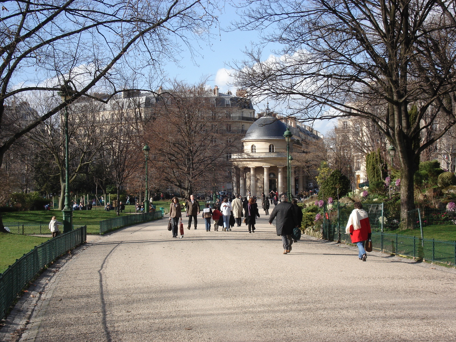 รูปถ่าย ฝรั่งเศส(France) ปารีส(Paris) คุ้มที่ 8(8th Arrondissement) สวนมงโซ(Monceau Garden) 2006-03 14