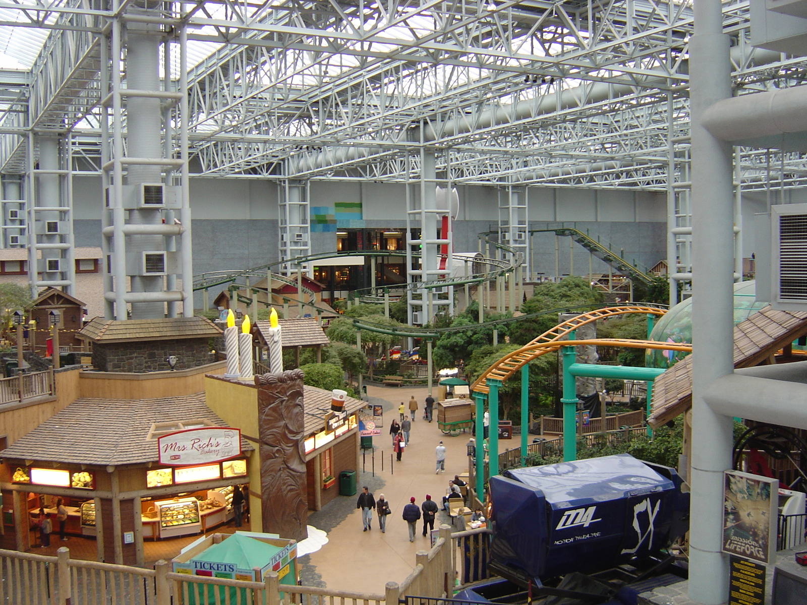 รูปถ่าย สหรัฐอเมริกา(United States) เซนต์พอล รัฐมินนิโซตา(Saint Paul Minnesota) ห้างในอเมริกา(Mall of America) 2006-03 31