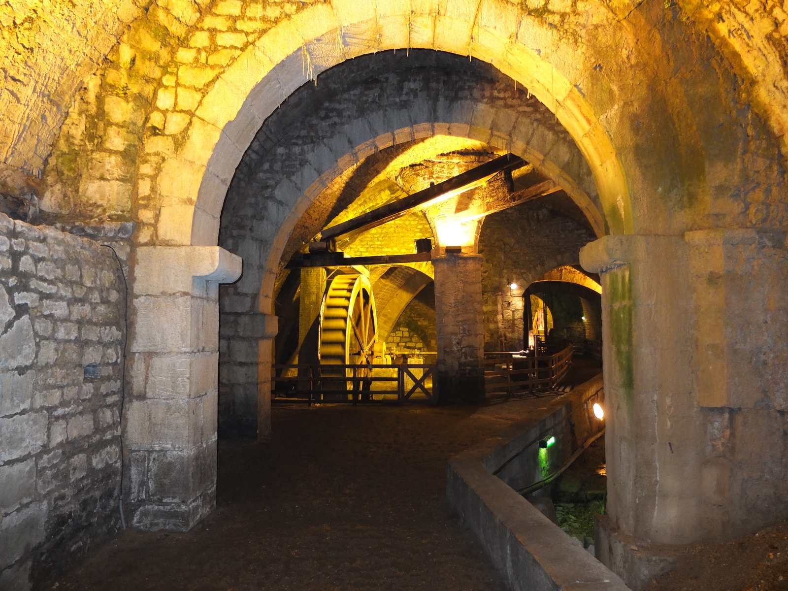 รูปถ่าย ฝรั่งเศส(France) ซาแล็ง-เล-แบ็ง(Salins les bains) 2012-02 56