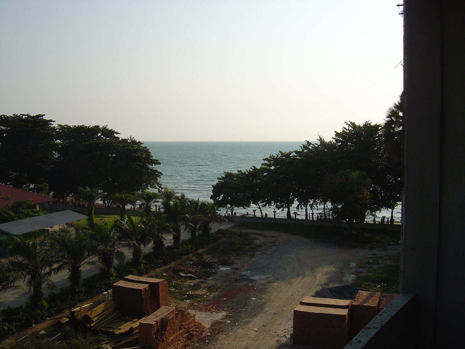 รูปถ่าย ไทย(Thailand) หาดจอมเทียน(Jomtien Beach) วิวทะเล โครงการ 3(Viewtalay project 3) 2004-12 24
