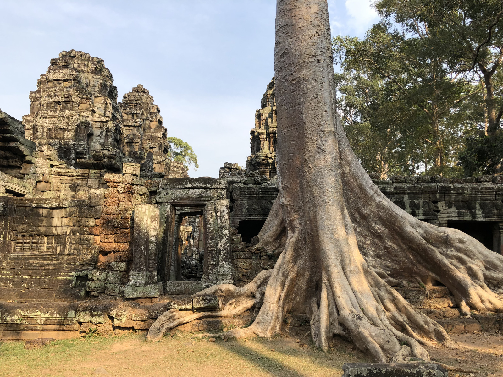 รูปถ่าย กัมพูชา(Cambodia) เสียมราฐ(Siem Reap) ปราสาทบันทายกุฎี(Banteay Kdei) 2023-01 27