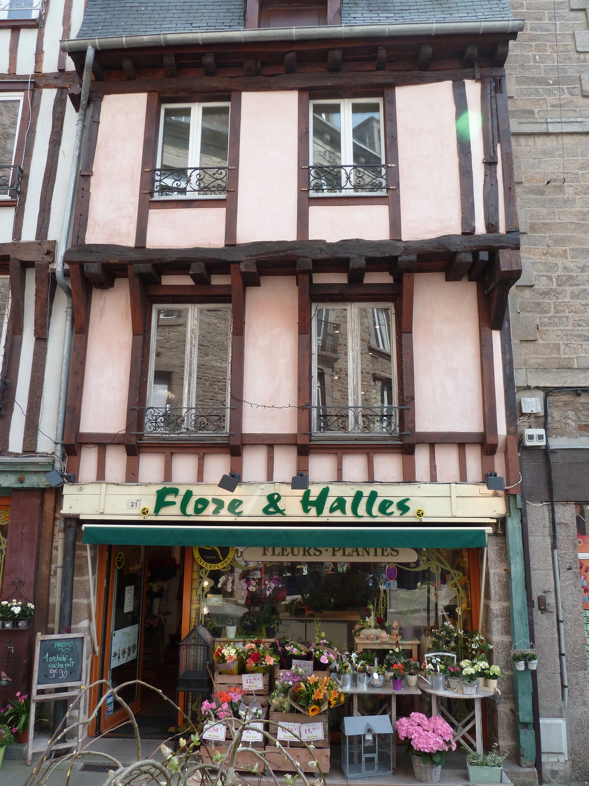 รูปถ่าย ฝรั่งเศส(France) ดีน็อง(Dinan) 2010-04 59