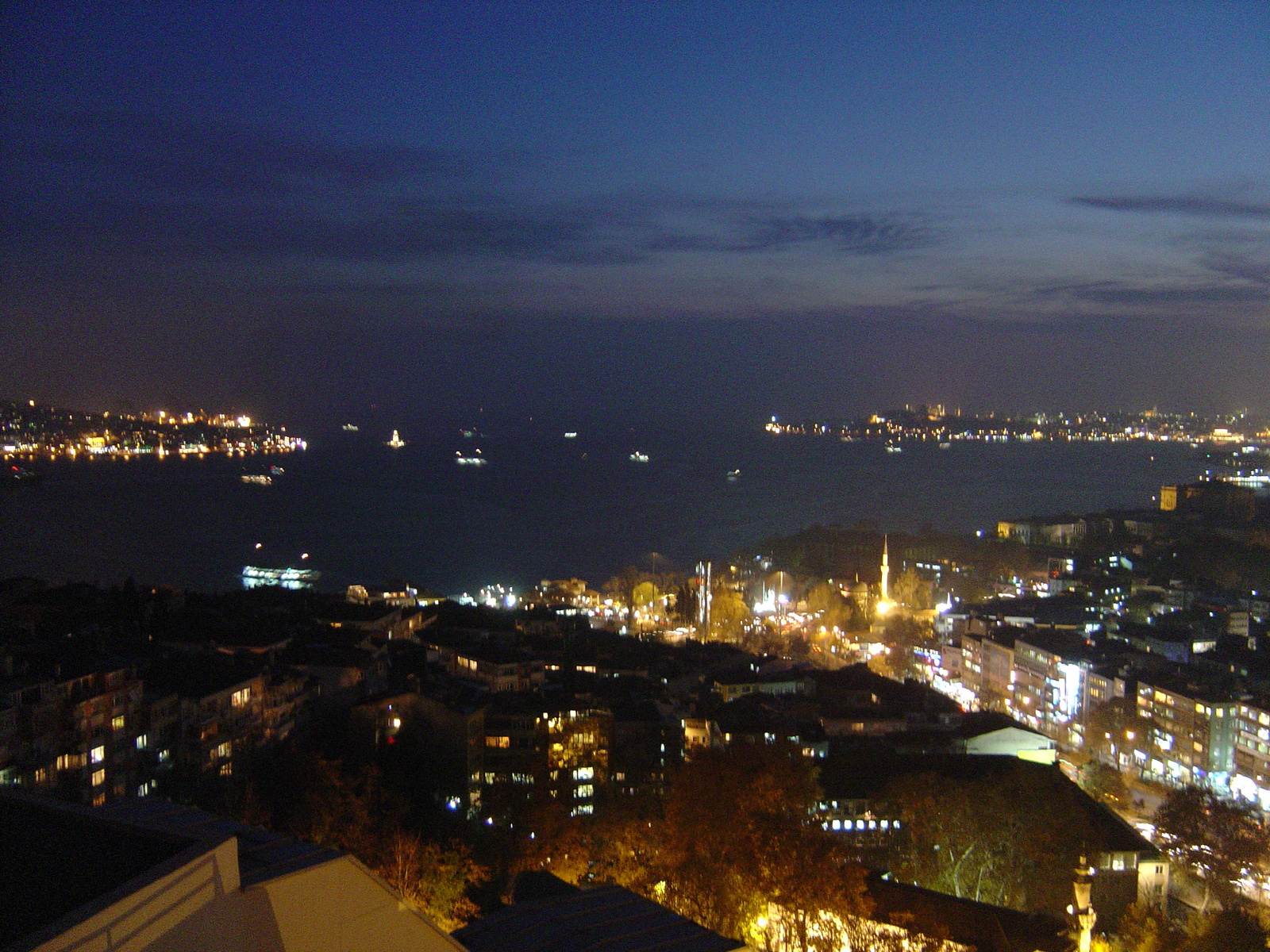 รูปถ่าย ตุรกี(Turkey) อิสตันบูล(Istanbul) โรงแรมคอนราด(Conrad Hotel) 2004-12 9