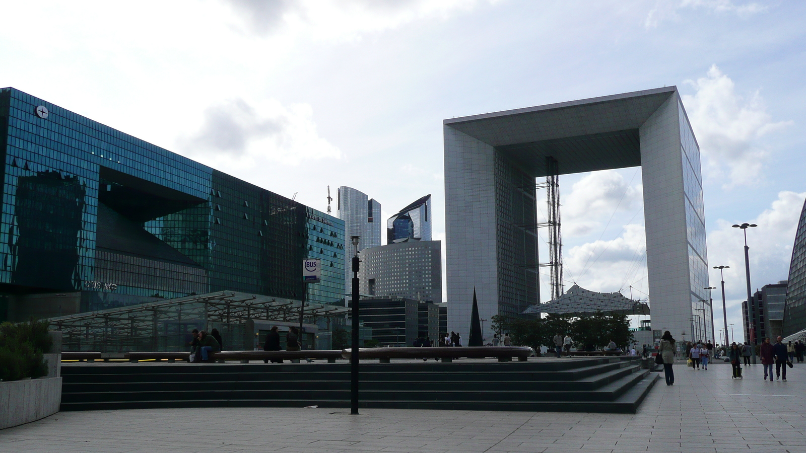 รูปถ่าย ฝรั่งเศส(France) ปารีส(Paris) ลาเดฟ็องส์(La Defense) 2007-05 254