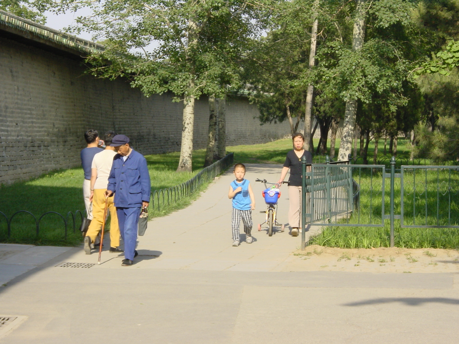 รูปถ่าย จีน(China) ปักกิ่ง(Beijing) วัดแห่งสวรรค์(Temple of Heaven) 2002-05 31