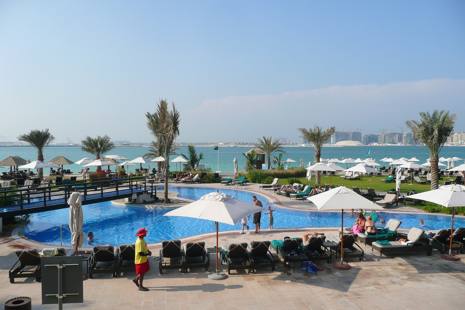 รูปถ่าย สหรัฐอาหรับเอมิเรตส์(United Arab Emirates) ดูไบ(Dubai) โรงแรมเลอเมอริเดียน มินาเซยาฮี(Le Meridien Mina Seyahi Hotel) 2008-11 3