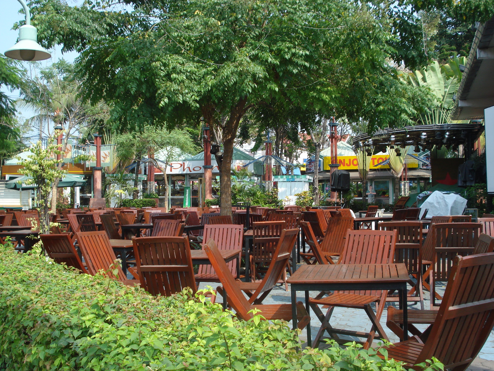 รูปถ่าย ไทย(Thailand) พัทยา(Pattaya) พัทยาสายสอง(Pattaya Saisong) 2008-01 52