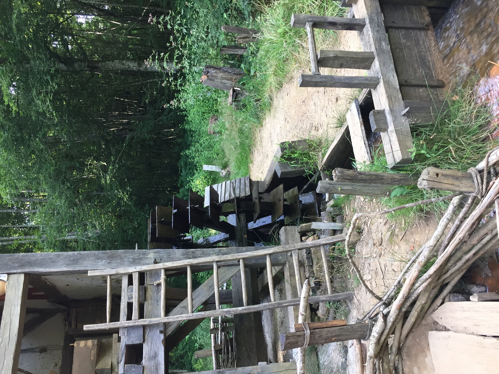 รูปถ่าย ฝรั่งเศส(France) ปราสาทเกอเดอลง(Guedelon) 2017-07 12